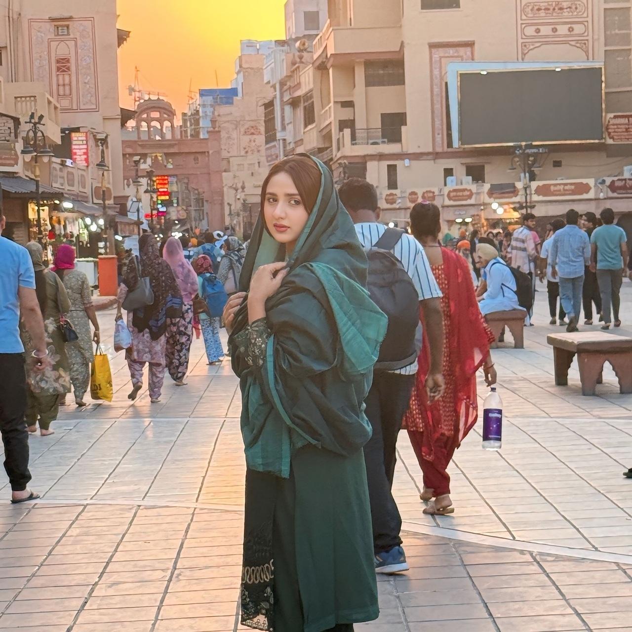 He added that even she'd asked him not to mention her on the show. 